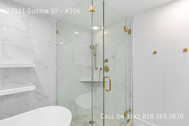 Building Photo - 12021 Guerin St