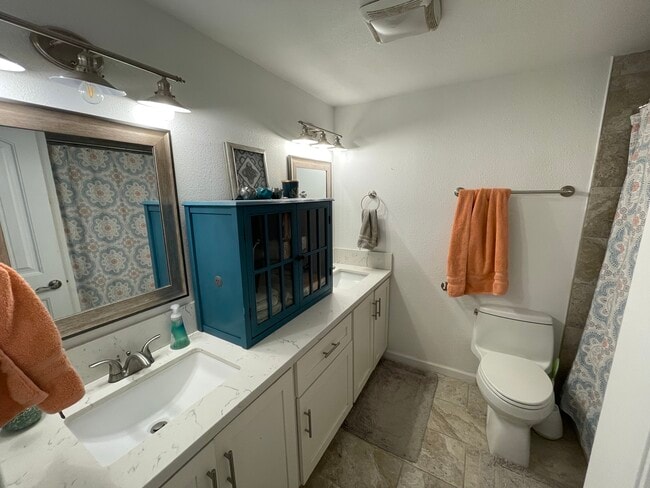 Building Photo - 2783 Walker Dr