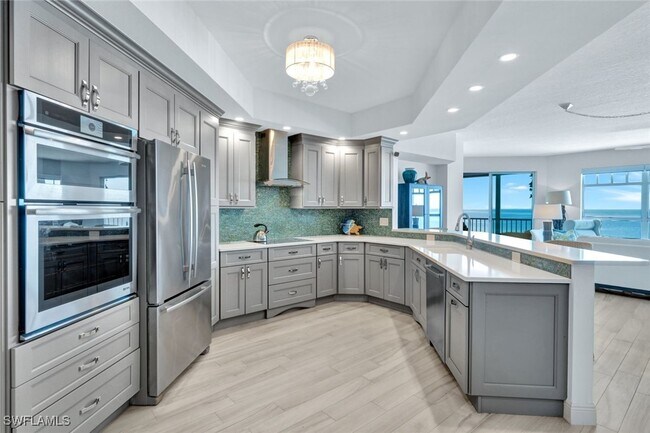 Building Photo - 263 Barefoot Beach Blvd