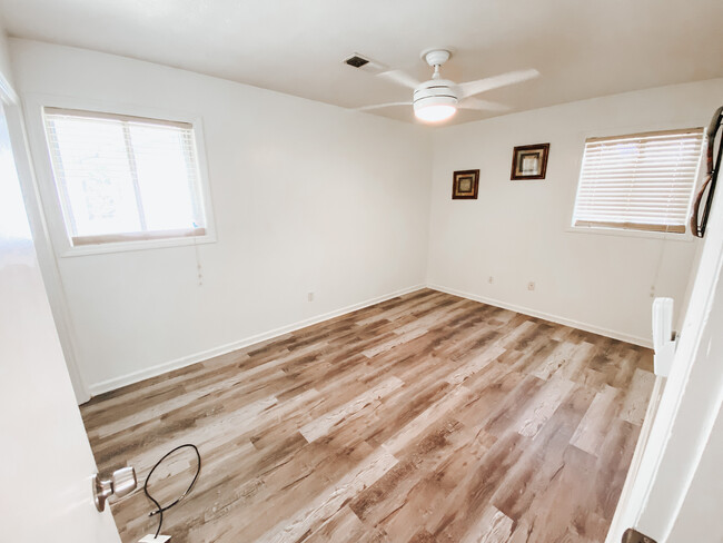 Building Photo - 5225 Woodsey Way