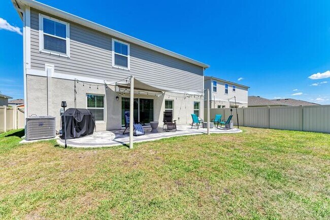Building Photo - Beautiful Home For Rent In Crosswind Point!