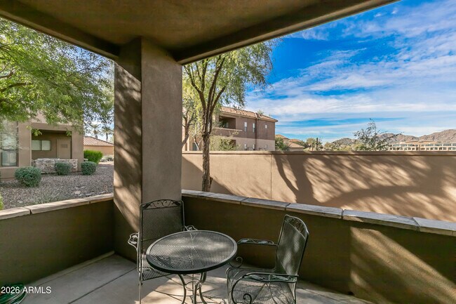 Building Photo - 7027 N Scottsdale Rd