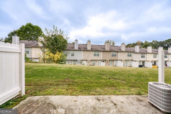 Building Photo - 2913 Vining Ridge Terrace