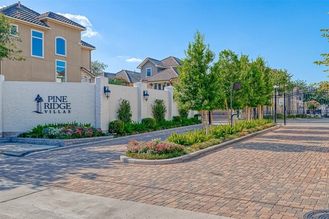 Building Photo - 7619 Pine Ridge Terrace Rd