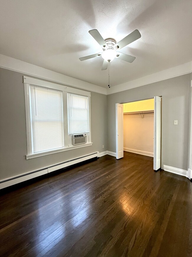 Building Photo - 2308 N Monticello Ave