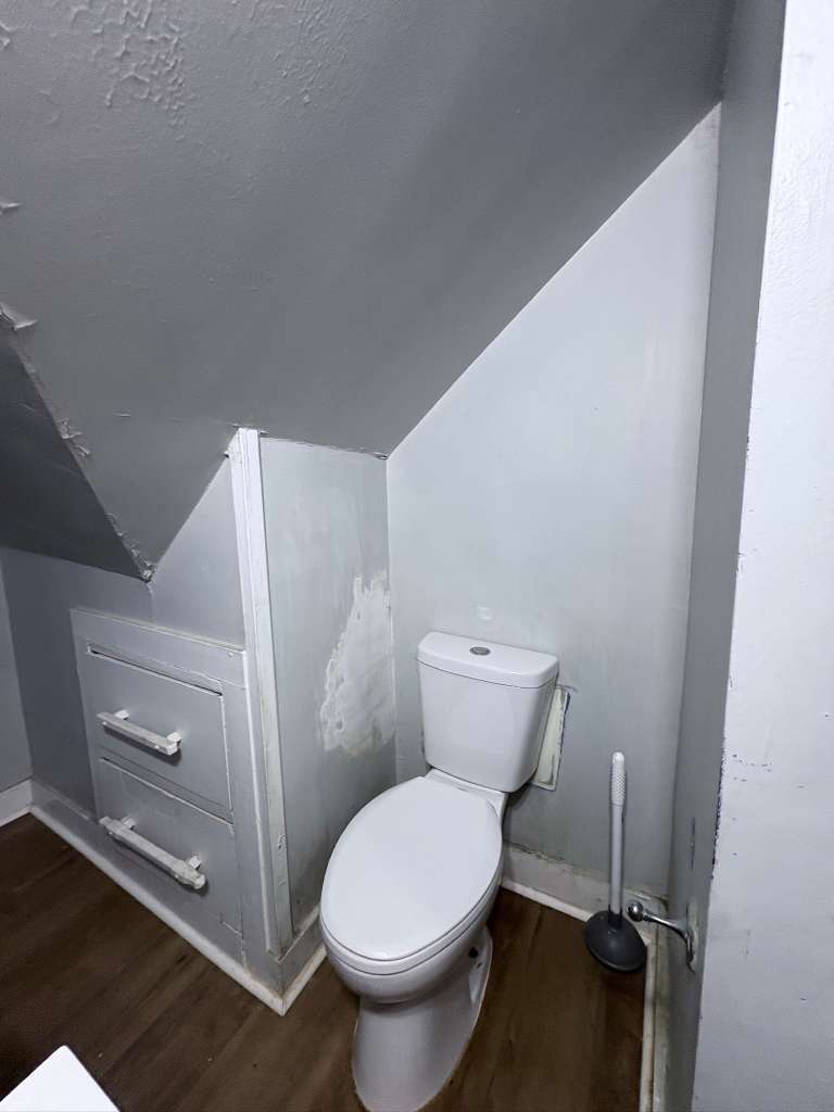 Building Photo - 299 Norton St