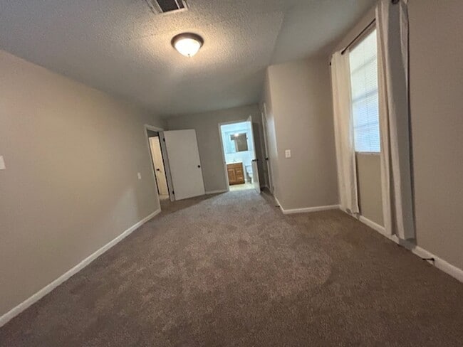 Building Photo - Call Property Manager Tonia Rollins at (50...