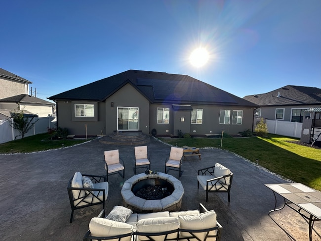 Building Photo - 8324 S Jayson Bend Dr