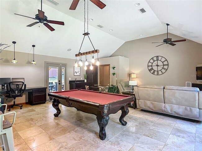 Building Photo - 4661 SW 7th Avenue Rd