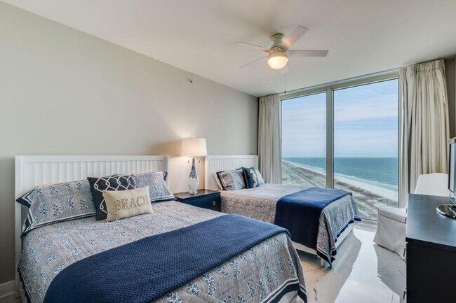 Building Photo - 3 Portofino Dr