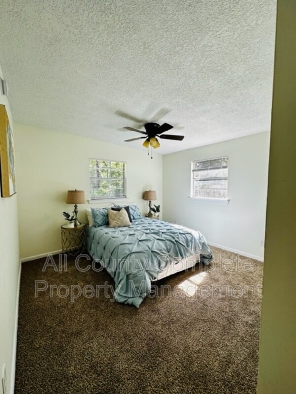 Building Photo - 6004 Marsha Dr