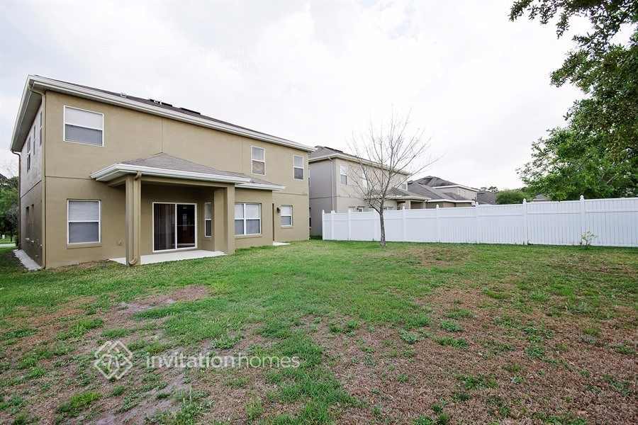Building Photo - 10627 Cypress Trail Dr