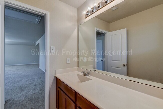 Building Photo - 3719 Don Giovanni Pl