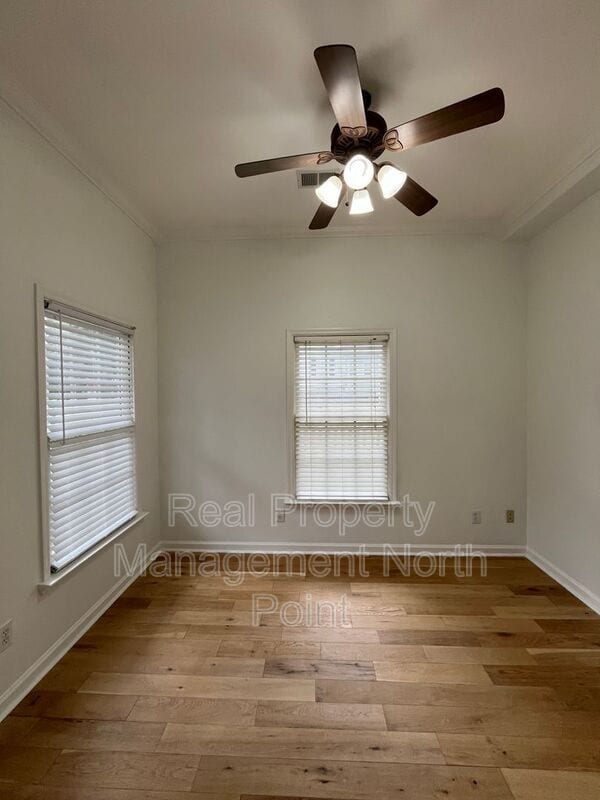 Building Photo - 889 Crew St SW