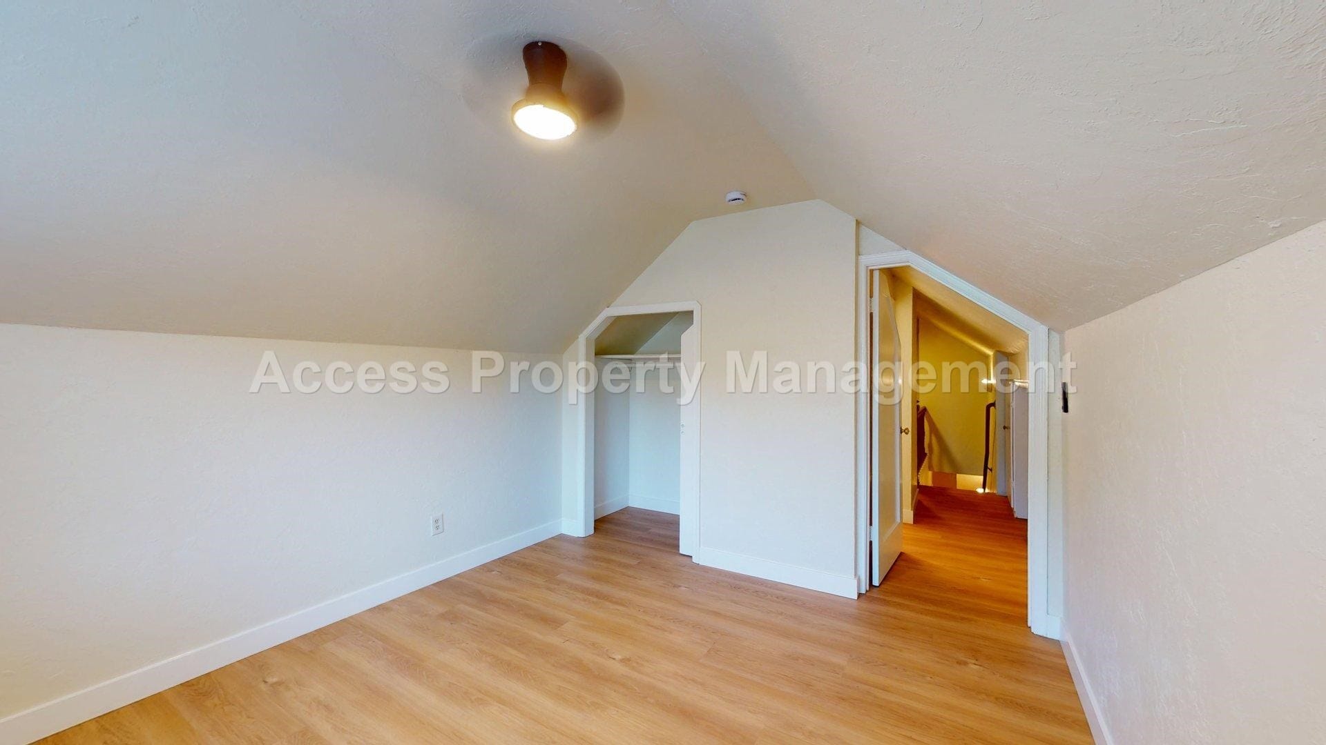 Building Photo - 1200 Sycamore St