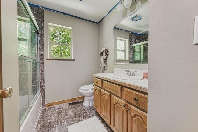 Building Photo - 153 Lighthouse Ln