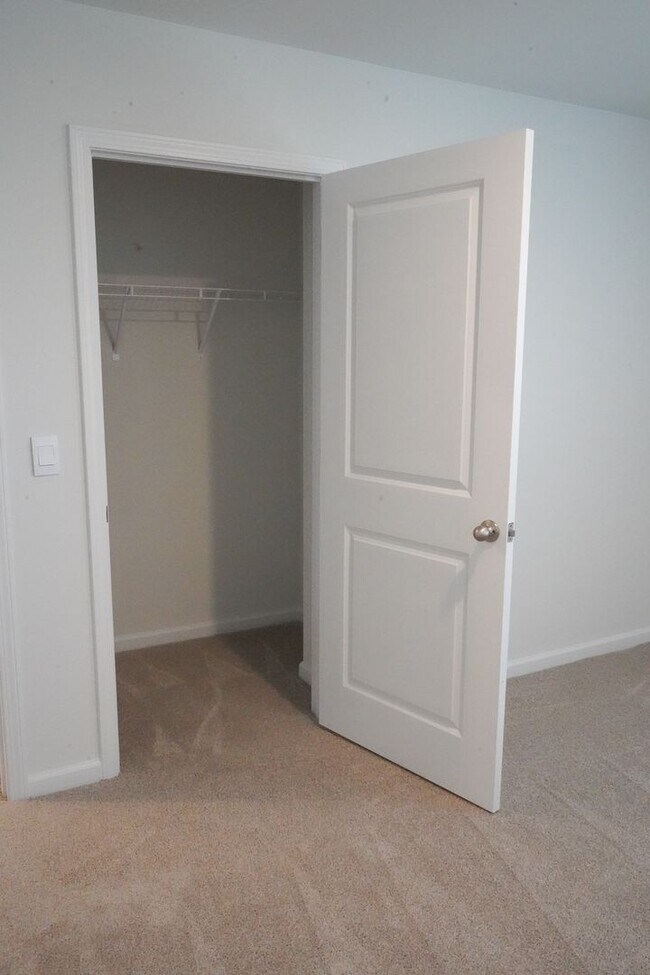 Building Photo - Available Soon!