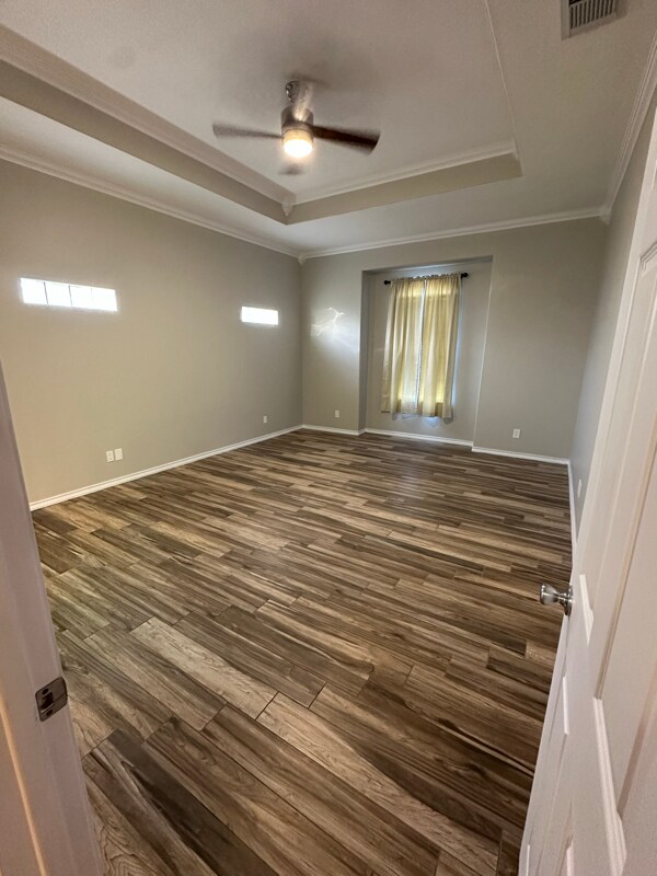 Building Photo - 15505 Palmira Ave
