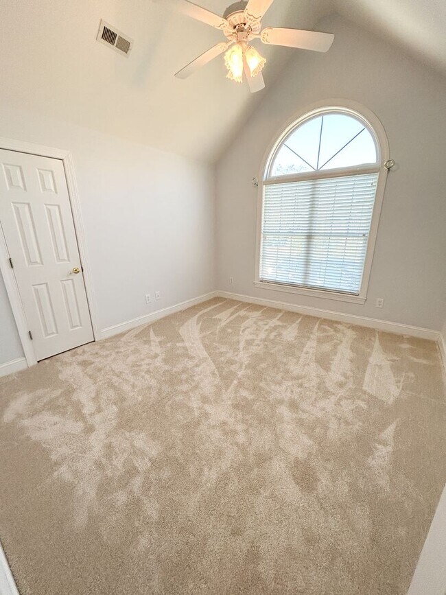 Building Photo - Golf-course views in Ocean Ridge | 3 bed + loft | 2.5 bath | 2-car garage