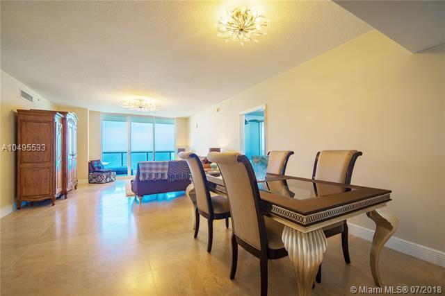 Building Photo - 16699 Collins Ave