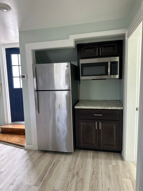 Building Photo - 241 Bartlett St