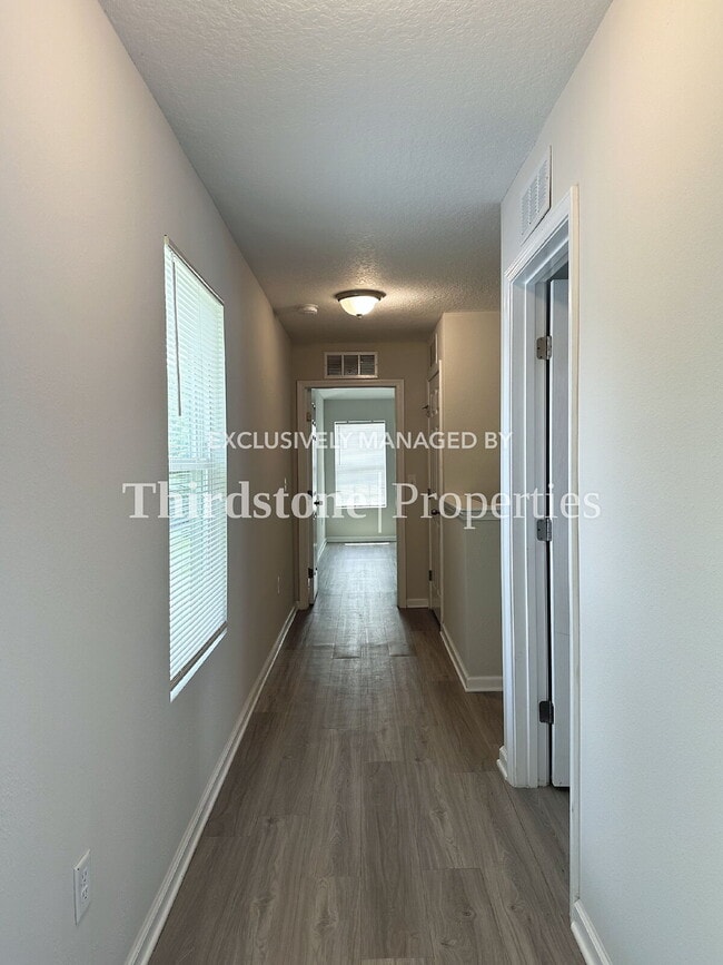 Building Photo - 1209 Neva St