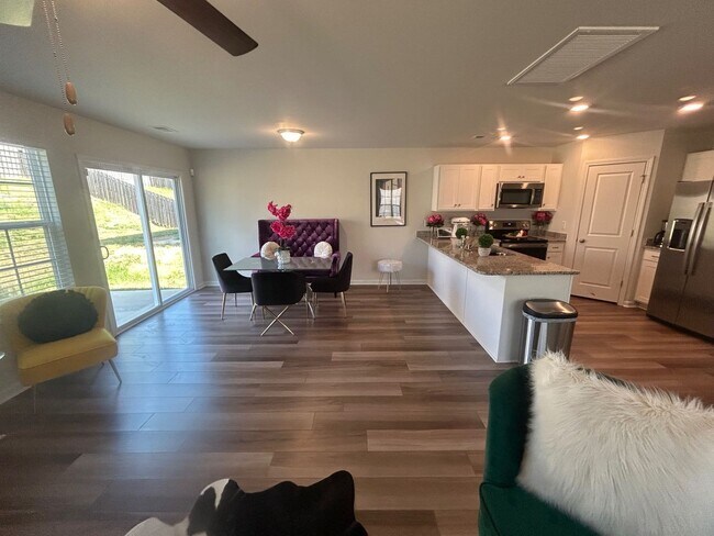 Building Photo - 2769 Prince Charles Ct