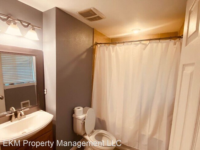 Building Photo - 3 br, 2 bath House - 14 SW 11th Street
