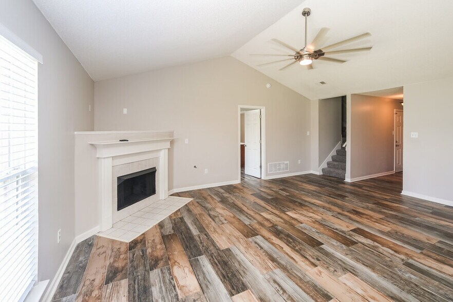 Building Photo - 6708 Kentbrook Dr