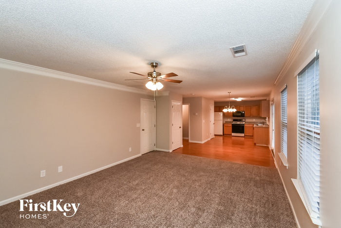 Building Photo - 346 Windriver Trail