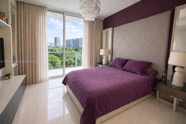 Building Photo - 3300 NE 188th St