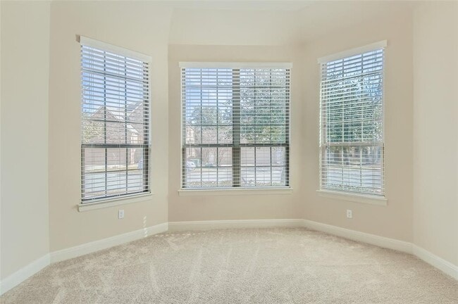 Building Photo - 10408 Nicolet Way
