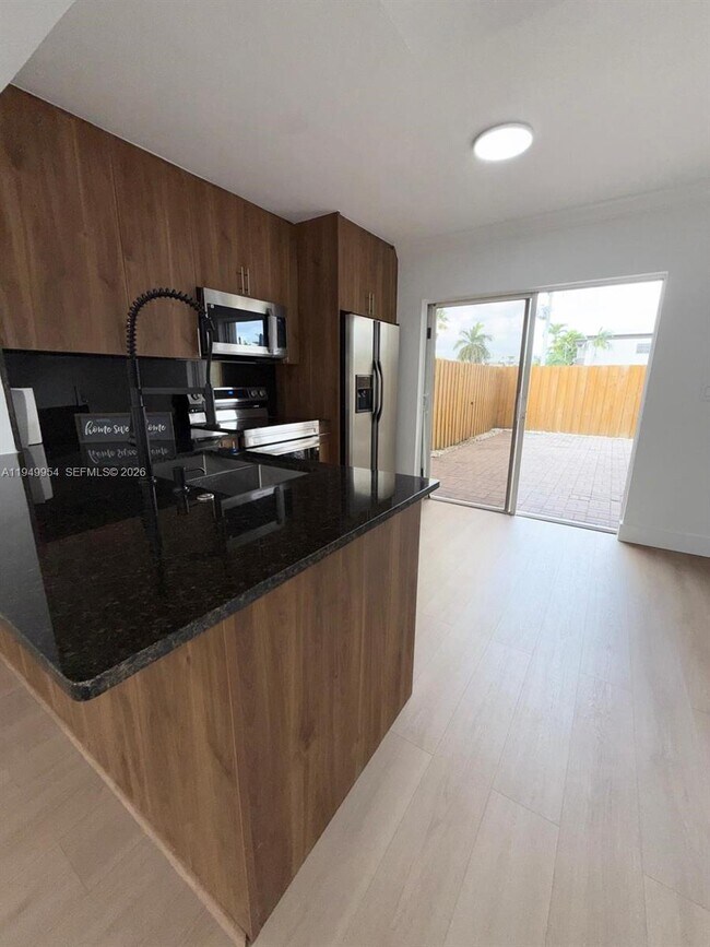 Building Photo - 8255 NW 6th Terrace