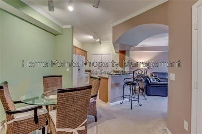 Building Photo - 12940 Positano Cir