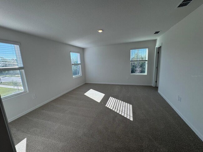 Building Photo - 4552 Burrowing Owl Lp