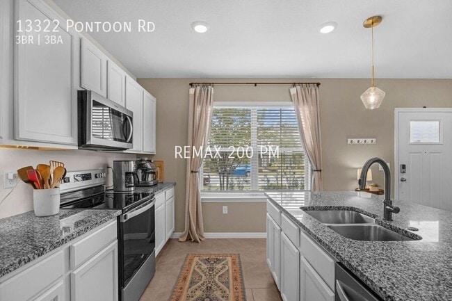 Building Photo - 13322 Pontoon Rd