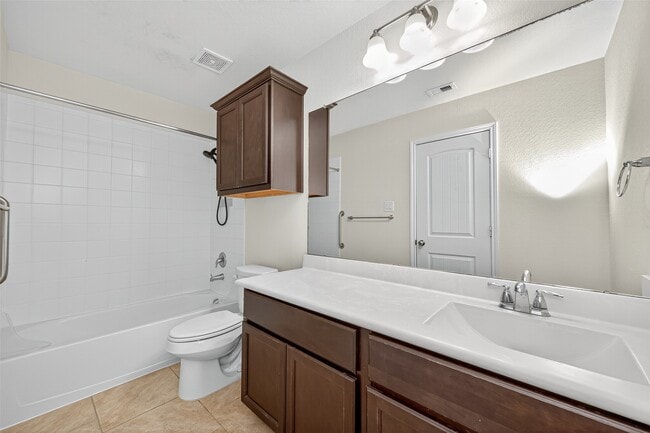 Building Photo - 14002 Wolftrap Ln