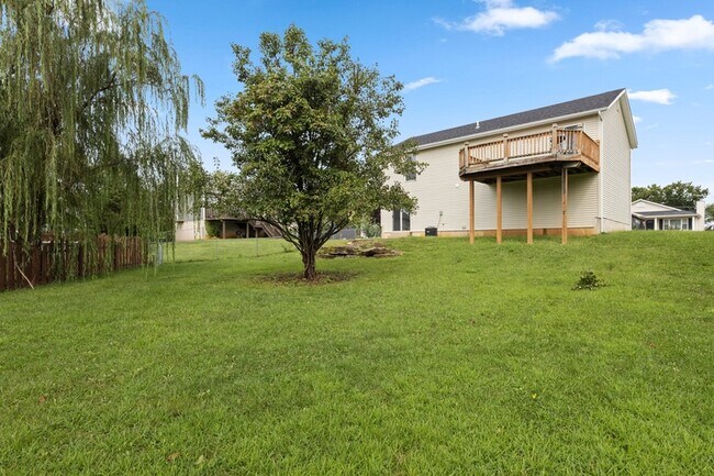 Building Photo - 708 Tobermory Ct