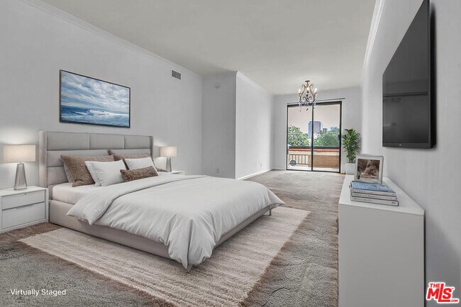 Building Photo - 8642 Gregory Wy