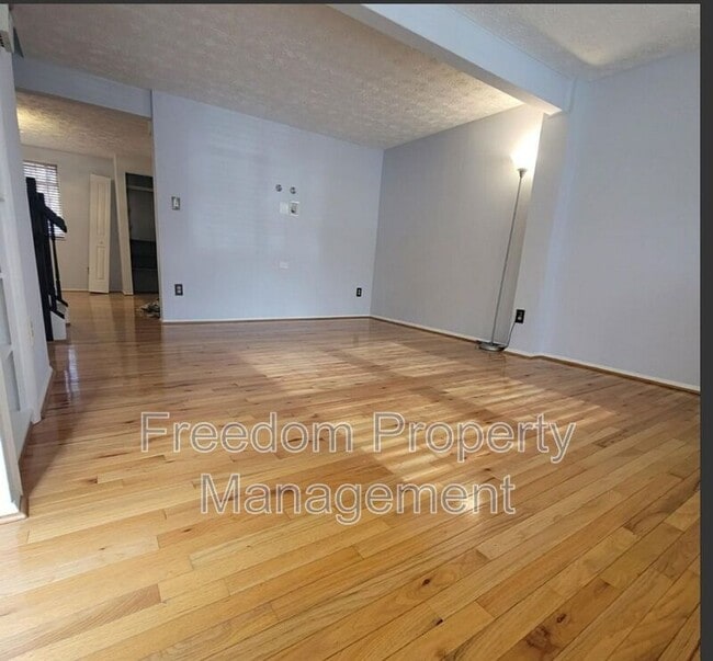 Building Photo - 7974 Tyson Oaks Cir