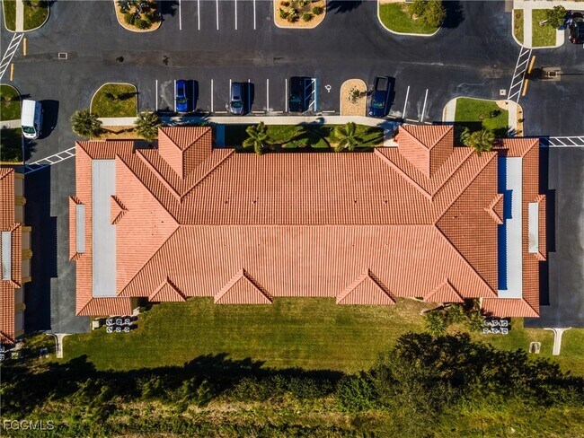 Building Photo - 15989 Mandolin Bay Dr