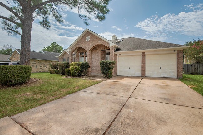 Building Photo - 11514 Sagecreek Dr