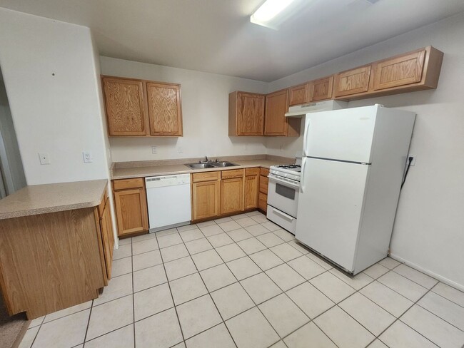 Building Photo - 6658 Smoketree Ave