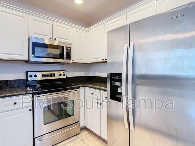 Building Photo - 5220 Beach Breeze Ct