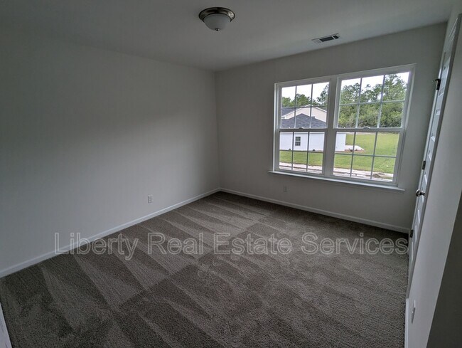 Building Photo - 114 Alcove Ct