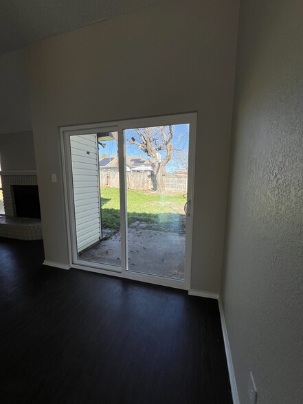 Sliding door that leads to backyard - 2303 Cactus Dr