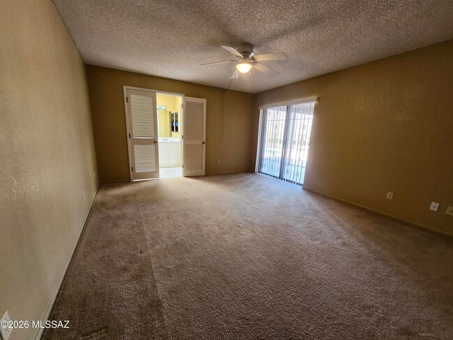 Building Photo - 4841 N Paseo Presidio
