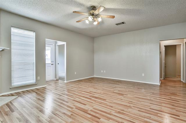 Building Photo - 3229 Spring Crest Ct