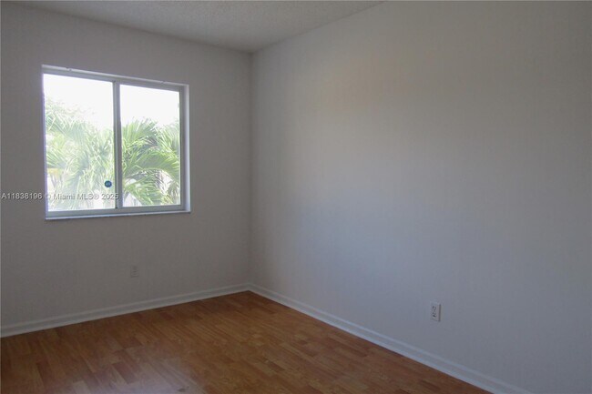 Building Photo - 17278 SW 139th Ct
