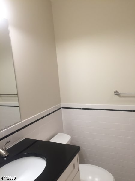 Building Photo - 1 Hanford Pl